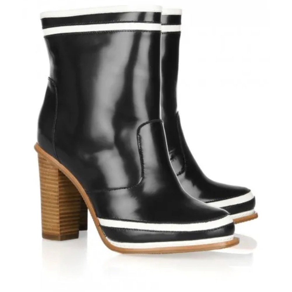 DIANE VON FURSTENBURG RUBBER & LEATHER ANKLE BOOTS